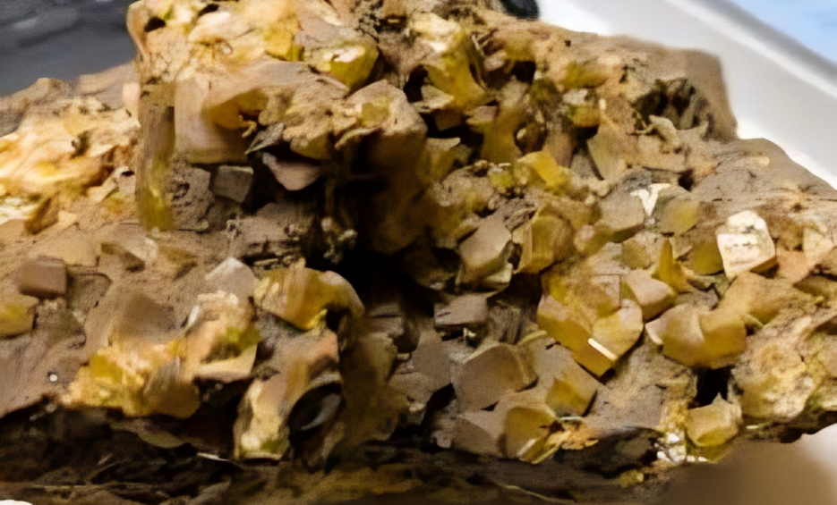 High-Purity Barite | Best Quality Barytes for Oil Drilling, Paints & More