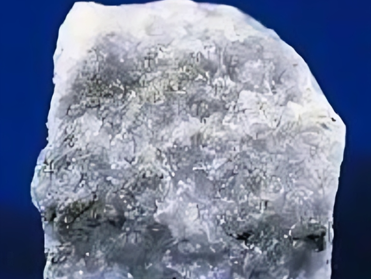 Barite Lumps Supplier | SNDB: High-Quality Baryte Ore Exporter Worldwide